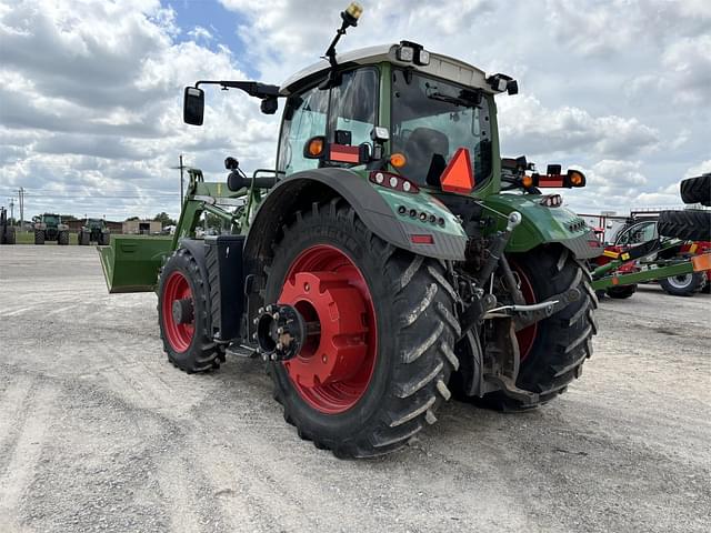 Image of Fendt 718 Vario equipment image 3