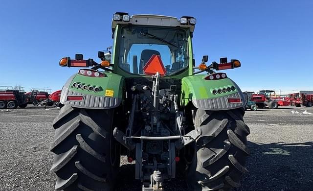 Image of Fendt 724 Vario equipment image 4