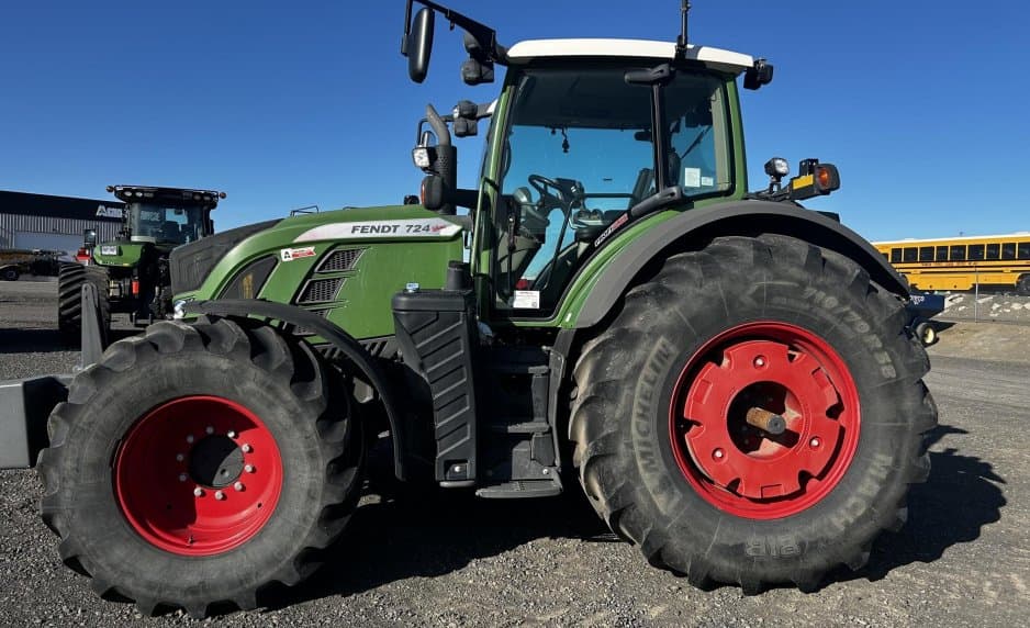 Image of Fendt 724 Vario Primary image