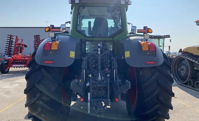 Image of Fendt 828 Vario equipment image 3