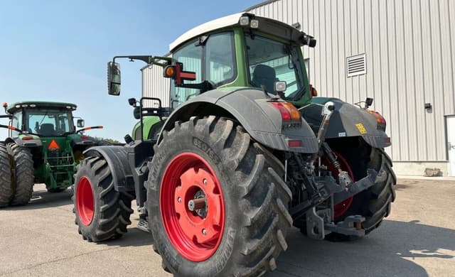 Image of Fendt 828 Vario equipment image 3
