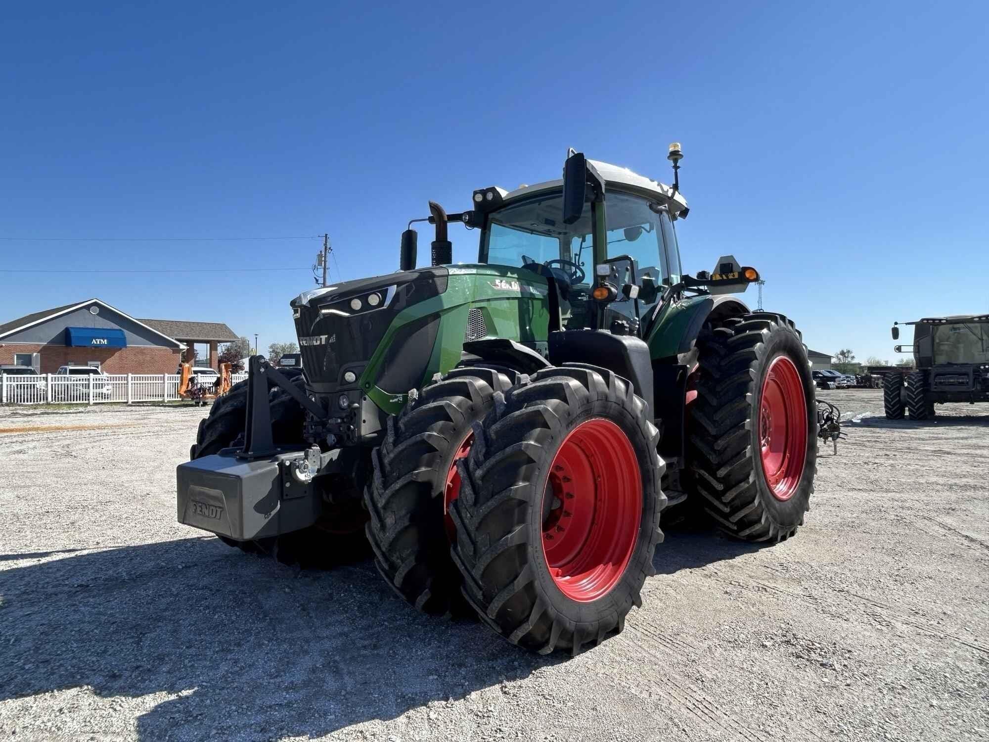 2019 Fendt 933 Vario Equipment Image0