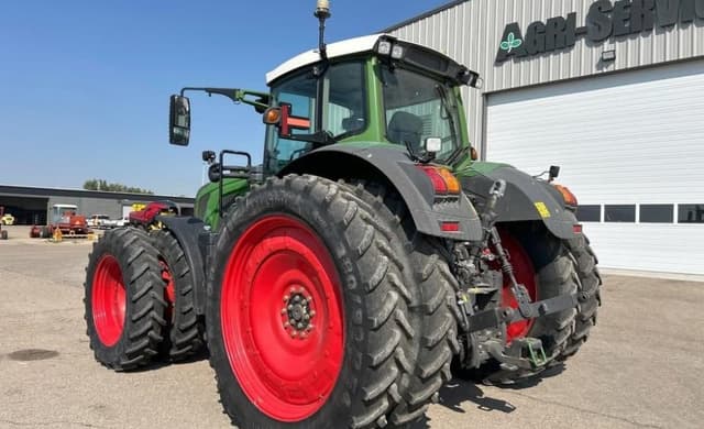 Image of Fendt 933 Vario equipment image 4