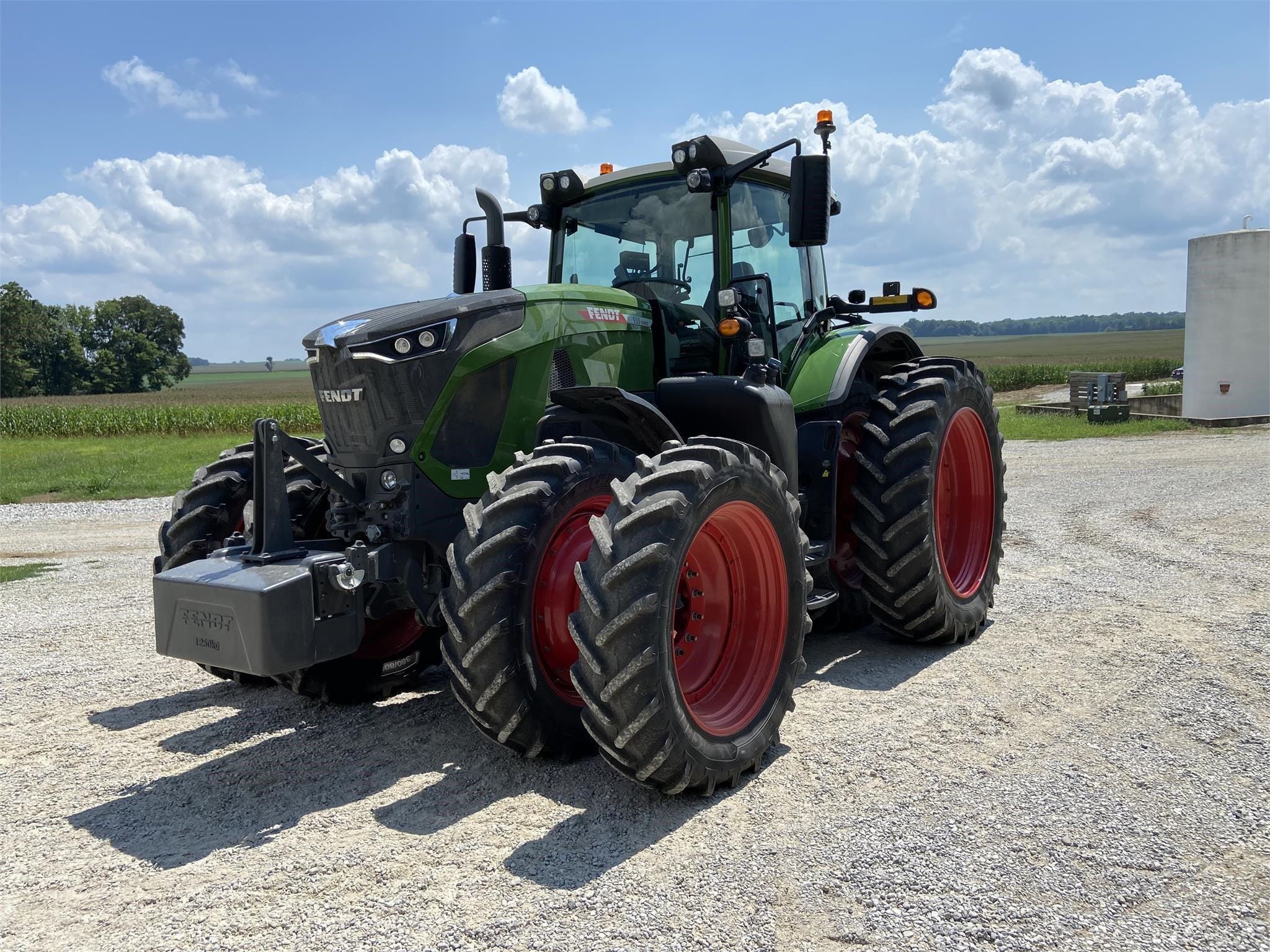 Main image Fendt 933 Vario