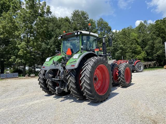 Image of Fendt 933 Vario equipment image 2