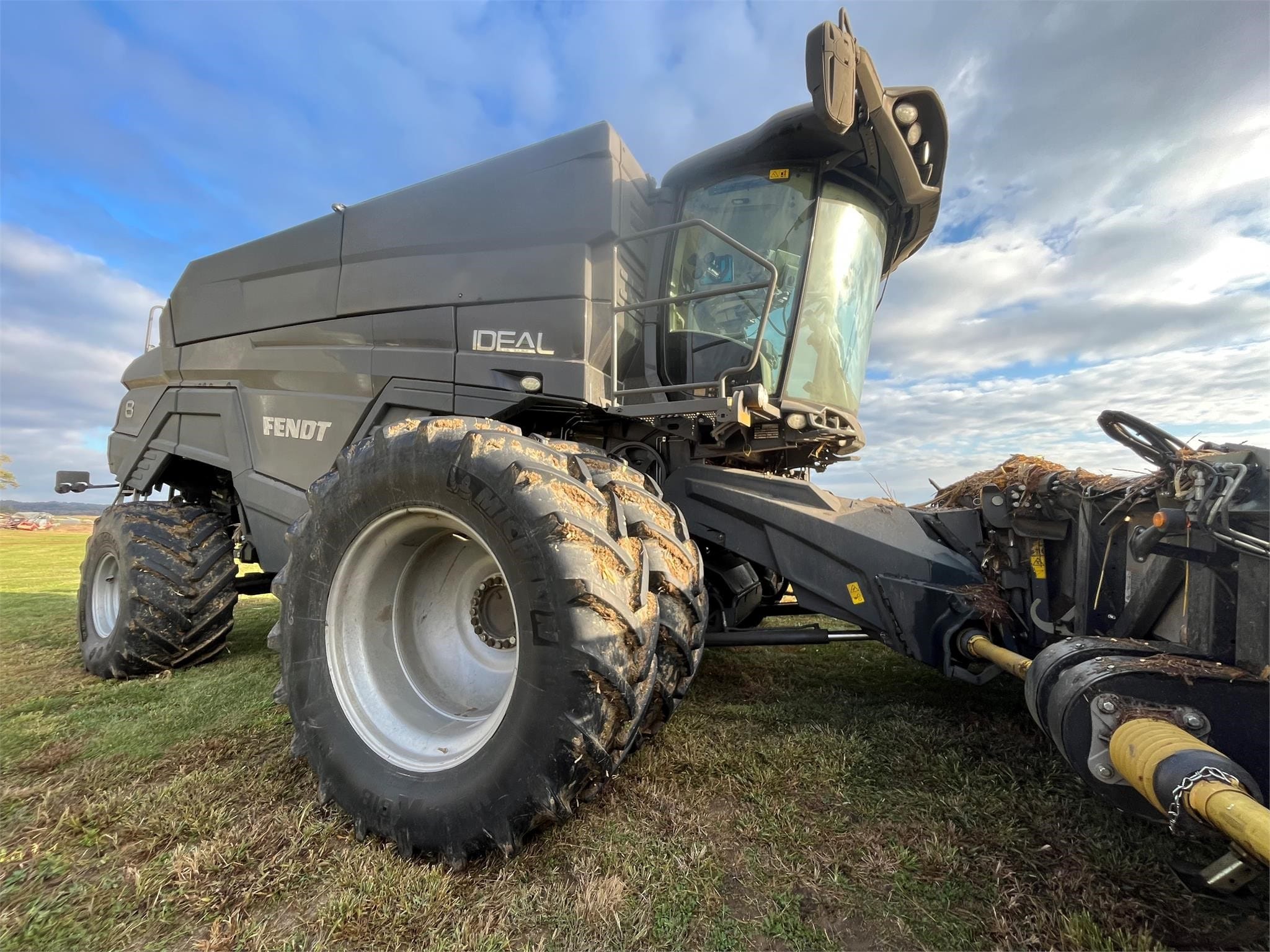 2019 Fendt IDEAL 8 Equipment Image0