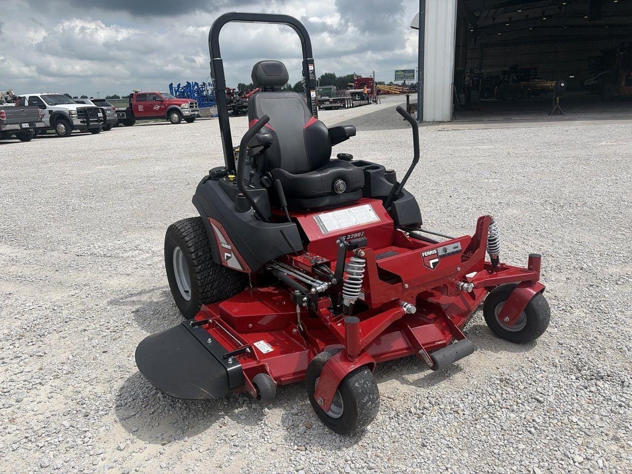 2019 Ferris IS3200Z Equipment Image0