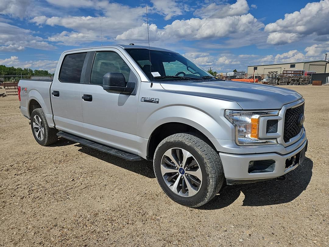 Image of Ford F-150 Primary image