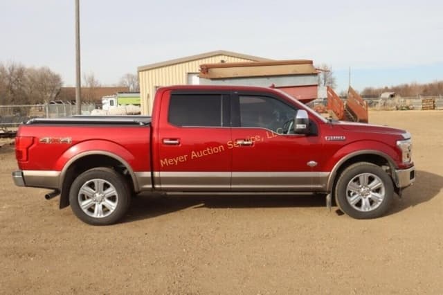 Image of Ford F-150 equipment image 1