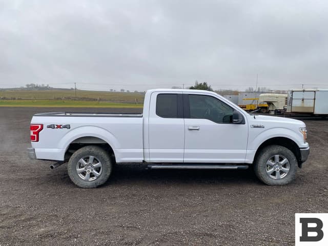 Image of Ford F-150 equipment image 4