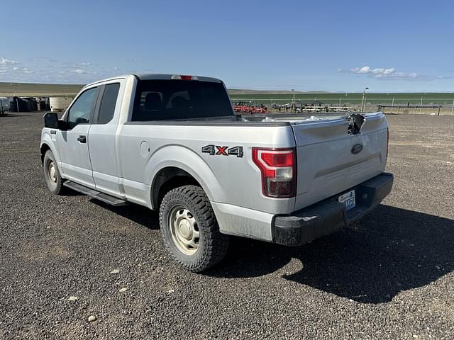 Image of Ford F-150 equipment image 2