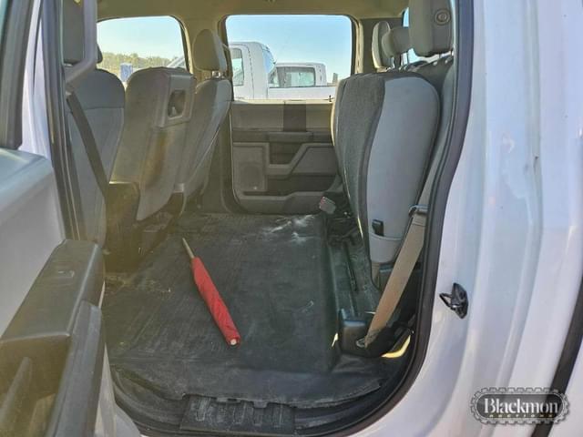 Image of Ford F-150 equipment image 1