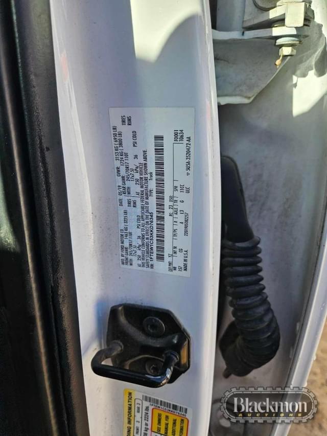 Image of Ford F-150 equipment image 3