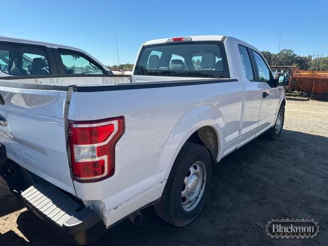 Image of Ford F-150 equipment image 3