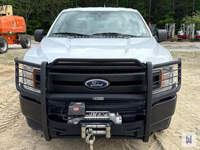 Image of Ford F-150 equipment image 1