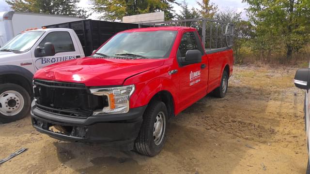 Image of Ford F-150 equipment image 2