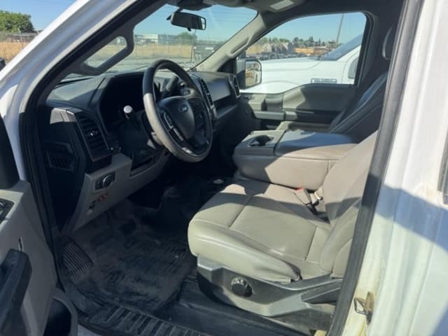 Image of Ford F-150 equipment image 3