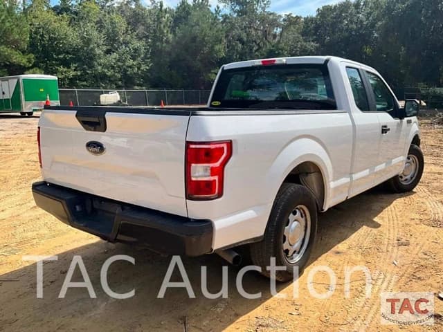 Image of Ford F-150 equipment image 4