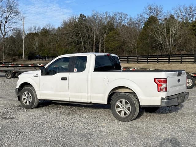 Image of Ford F-150 equipment image 2