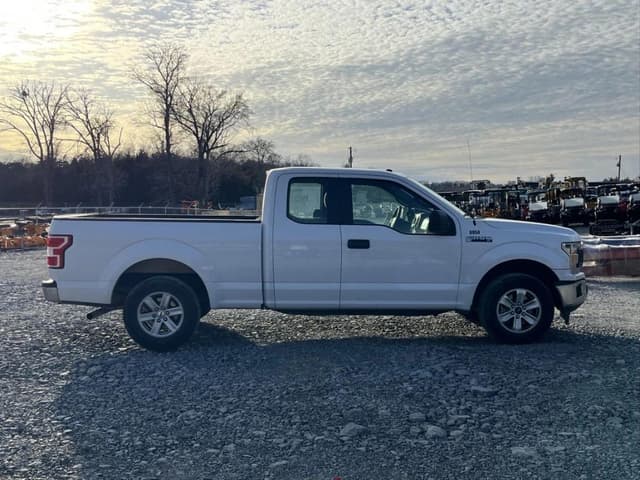 Image of Ford F-150 equipment image 4