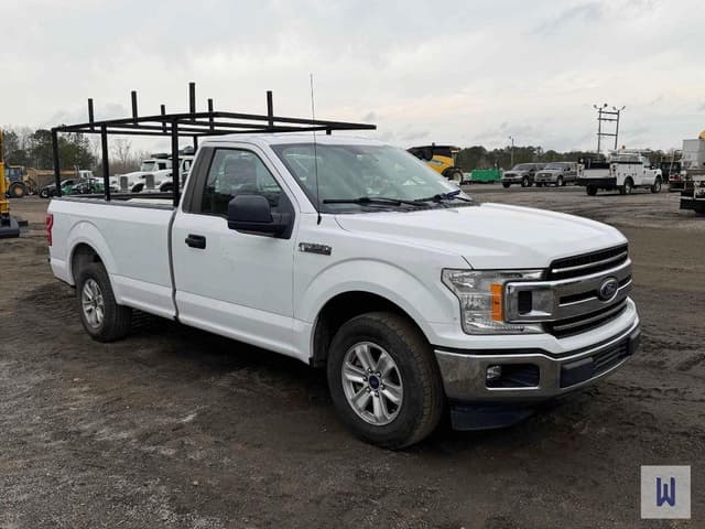 Image of Ford F-150 equipment image 2