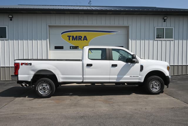 Image of Ford F-250 equipment image 1
