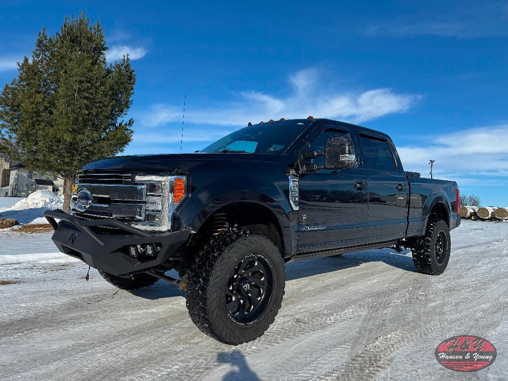 Image of Ford F-250 Primary image