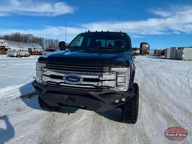 Image of Ford F-250 equipment image 1