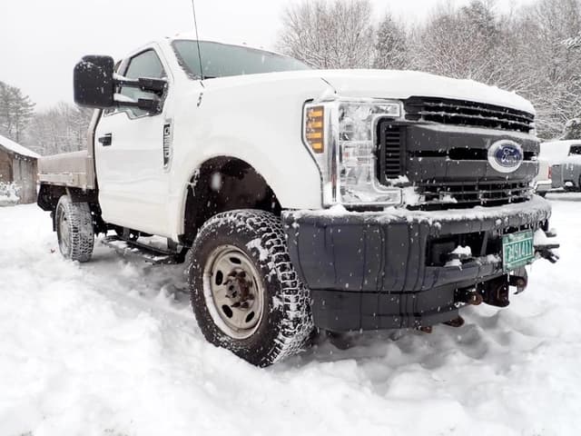 Image of Ford F-250 equipment image 4