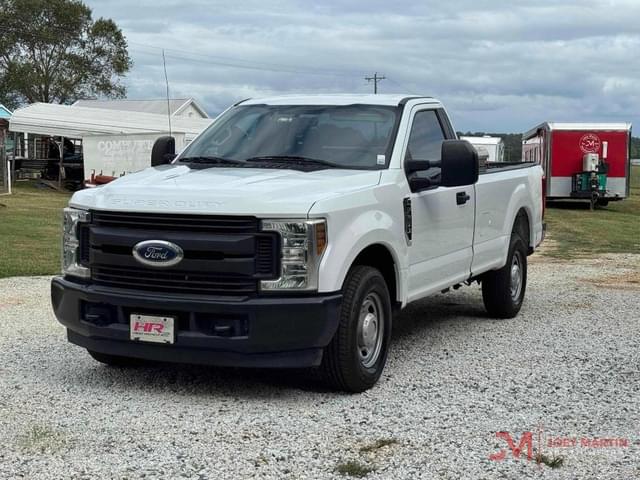 Image of Ford F-250 equipment image 1