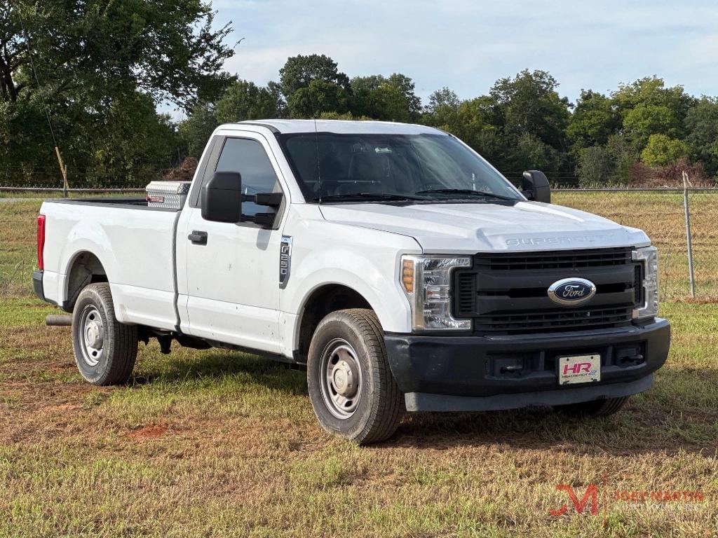 Image of Ford F-250 Primary image