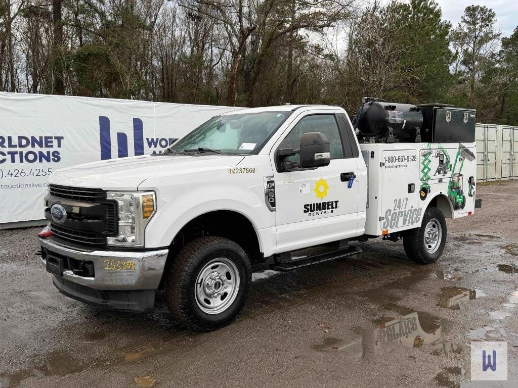 2019 Ford F-250 Equipment Image0