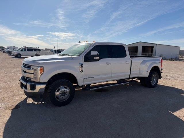 2019 Ford F-350 Equipment Image0