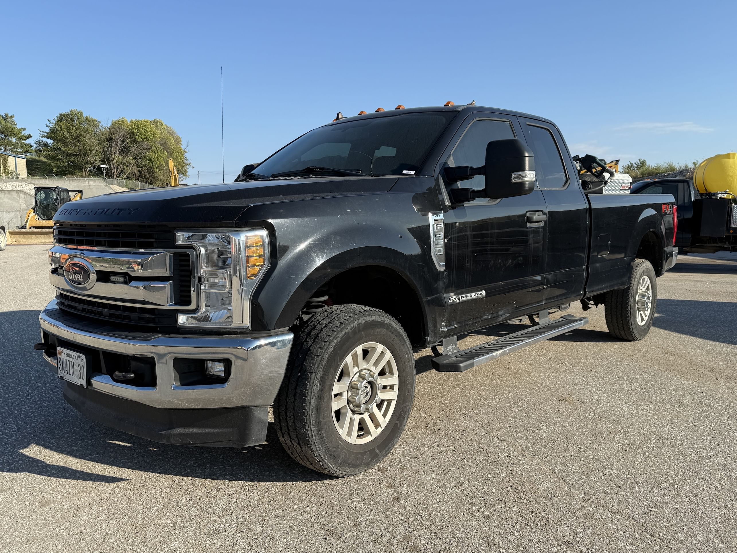 2019 Ford F-350 Equipment Image0
