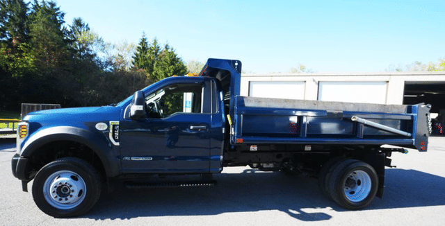 Image of Ford F-450 equipment image 1