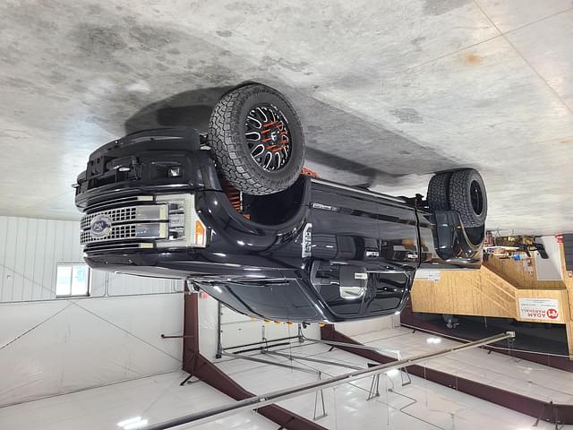 Image of Ford F-450 equipment image 1