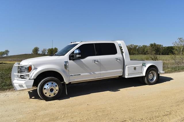 Image of Ford F-450 equipment image 1