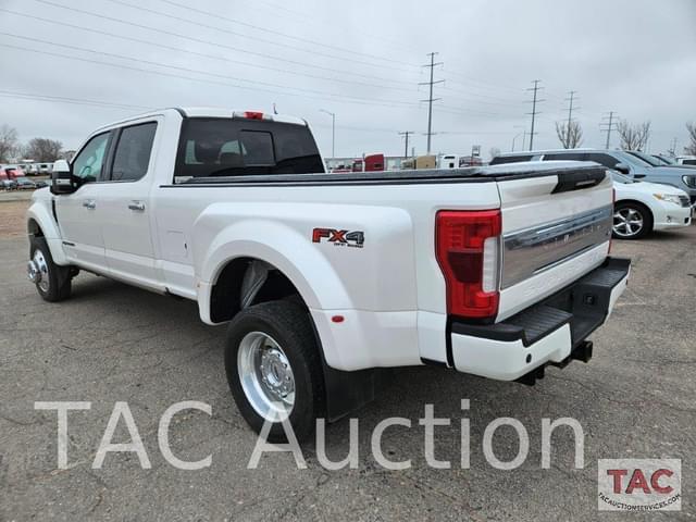 Image of Ford F-450 equipment image 3