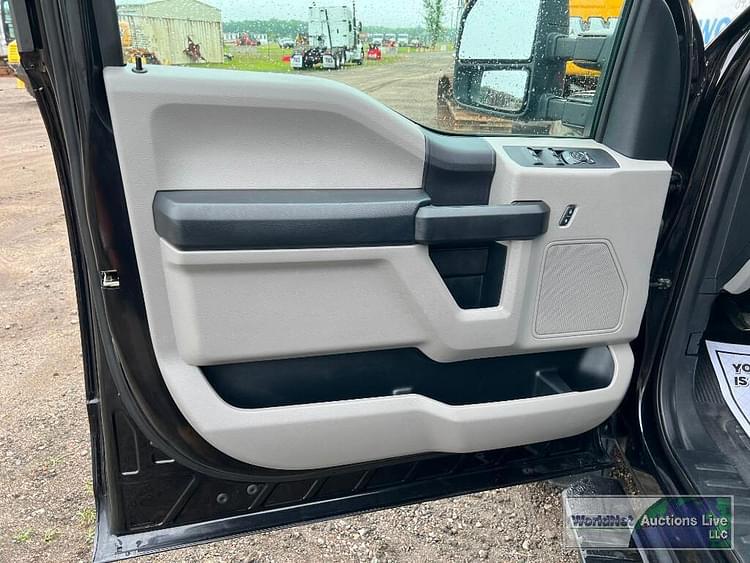 Main image Ford F-450 10