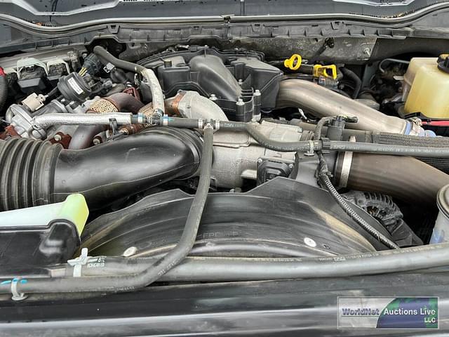Thumbnail image Ford F-450 45