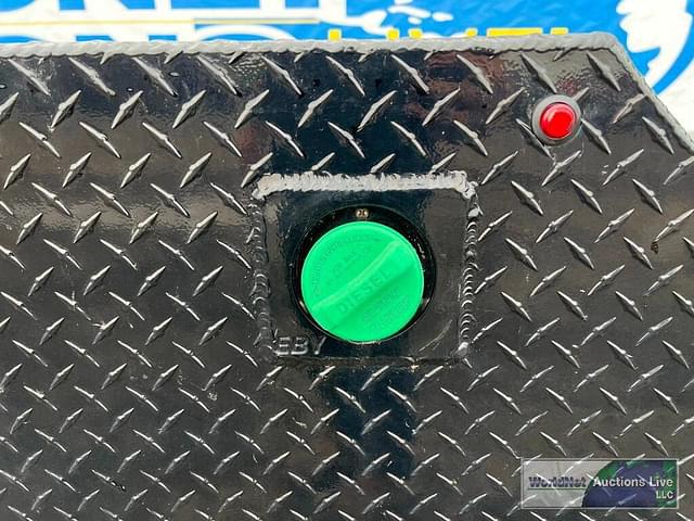Thumbnail image Ford F-450 34