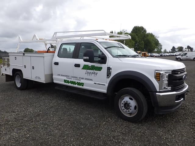 Image of Ford F-550 equipment image 2
