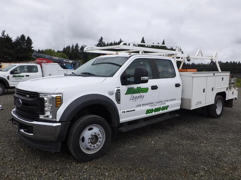2019 Ford F-550 Equipment Image0