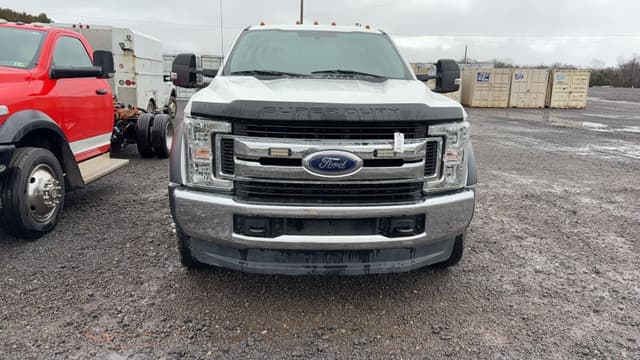 Image of Ford F-550 equipment image 1