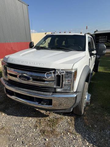Image of Ford F-550 Primary image