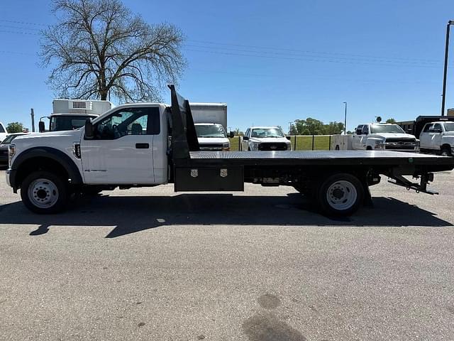 Image of Ford F-550 equipment image 1