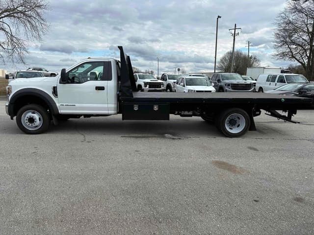 Image of Ford F-550 equipment image 1