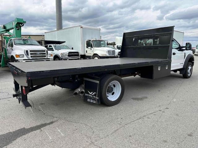 Image of Ford F-550 equipment image 4