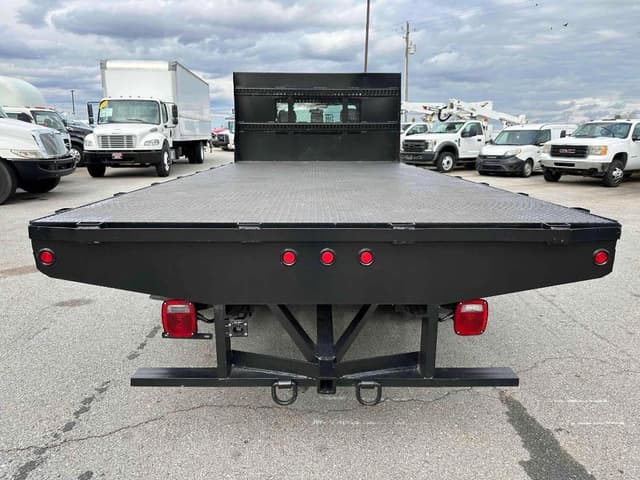 Image of Ford F-550 equipment image 3