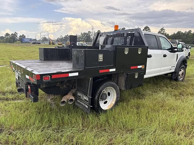 Image of Ford F-550 equipment image 4